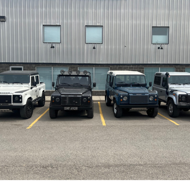 Land Rover Photo Gallery